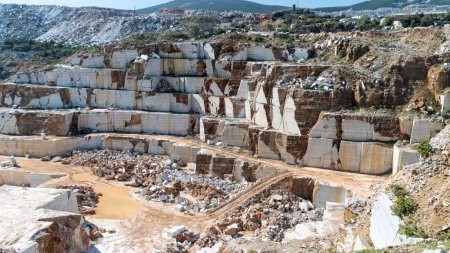 Polierte Marmorplatte mit eleganter Maserung — Classic Stone Kollektion